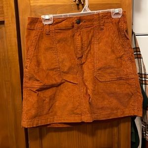 Corduroy gap skirt